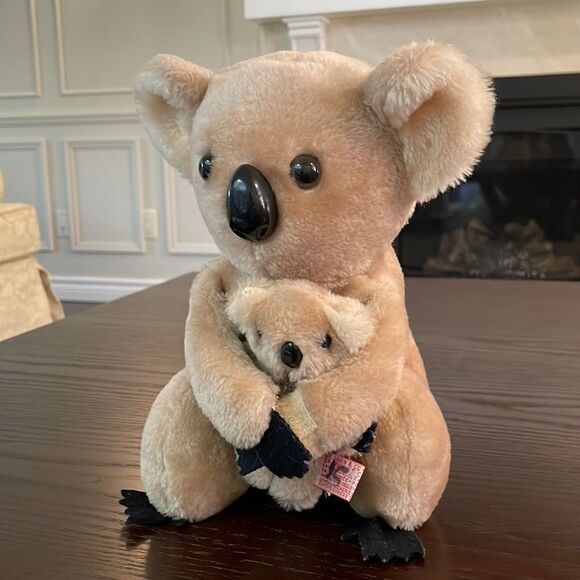 Vintage 1978 R Dakin Mama Koala Bear w baby Plush Toy Stuffed Animal 10” Tall L - Picture 2 of 10